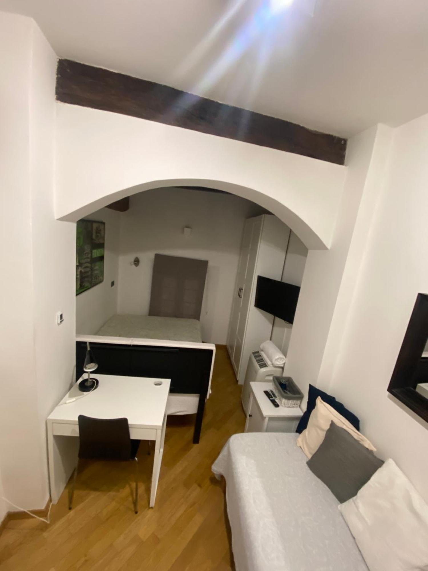 B&B And Home La Piazzetta Della Pioggia Boloňa Exteriér fotografie